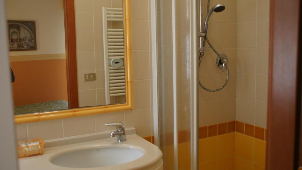 Hotel Verudella Rimini Dış mekan fotoğraf