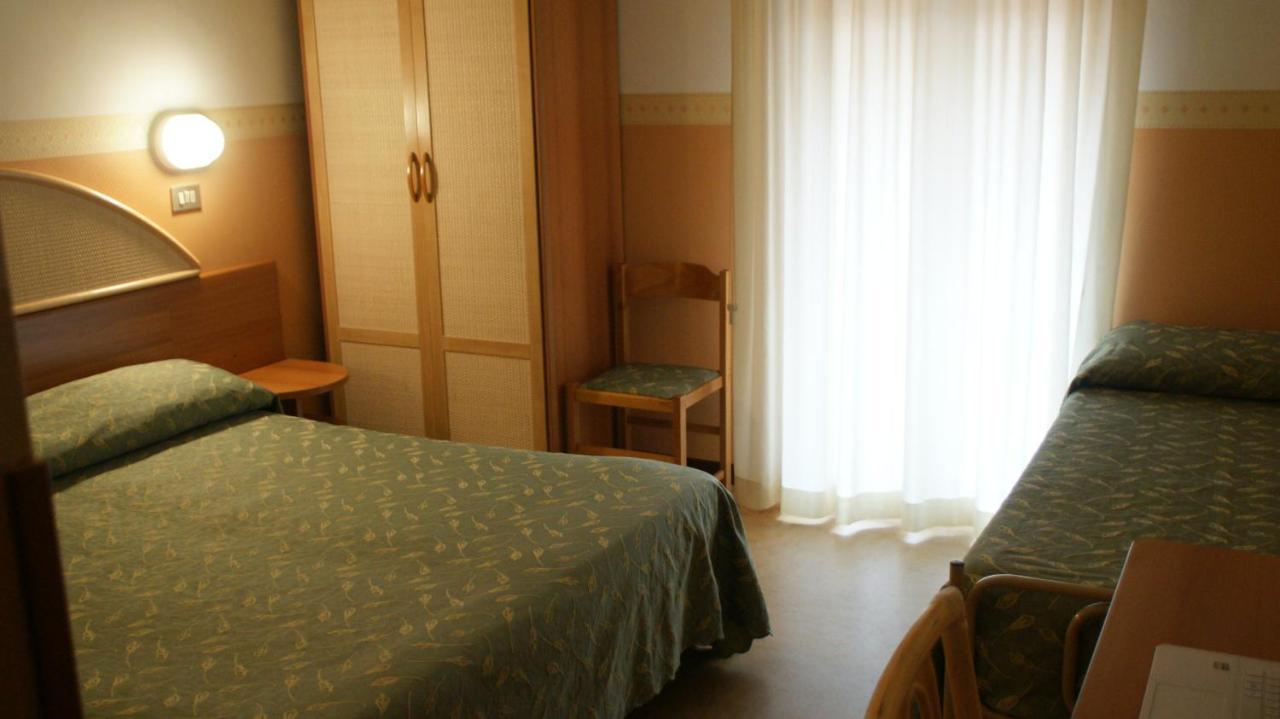 Hotel Verudella Rimini Dış mekan fotoğraf