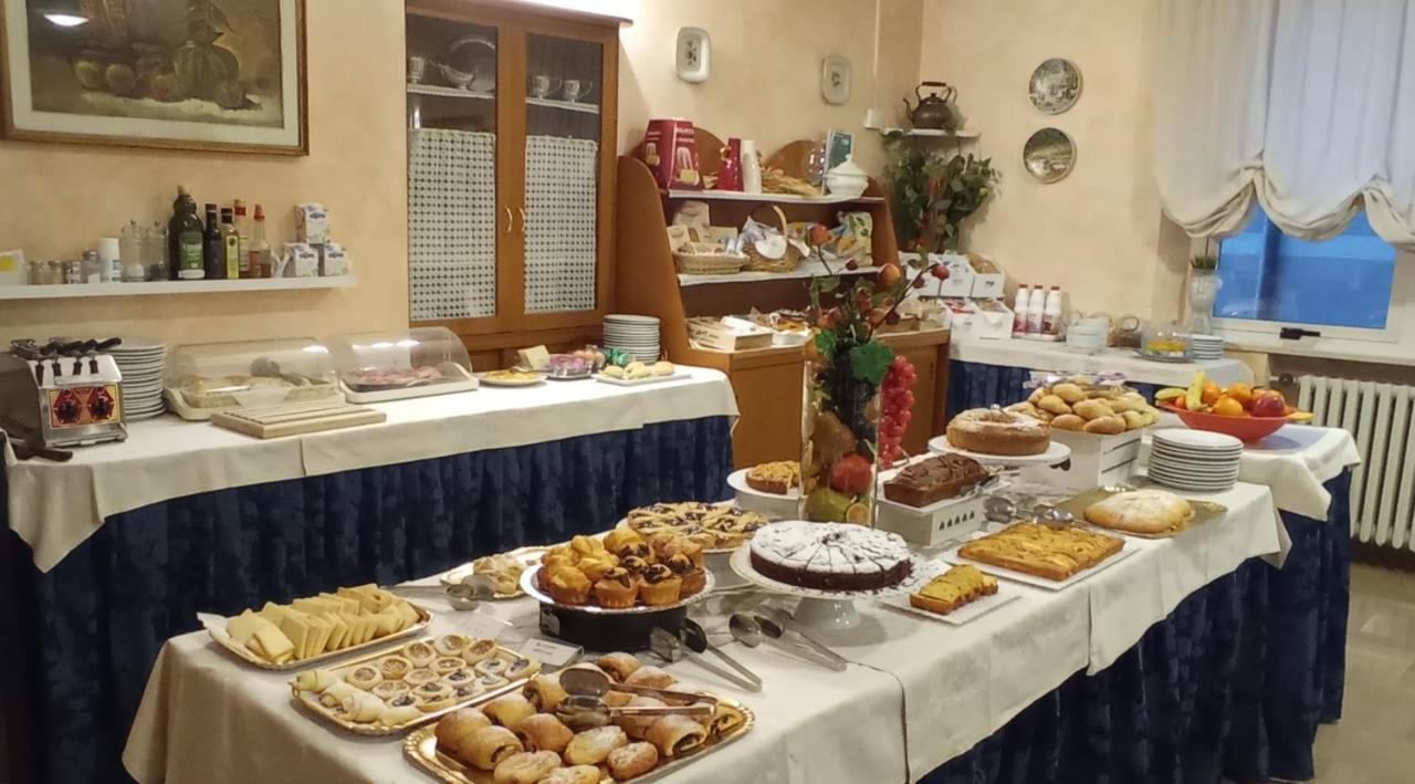 Hotel Verudella Rimini Dış mekan fotoğraf