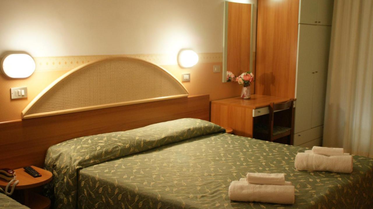 Hotel Verudella Rimini Dış mekan fotoğraf